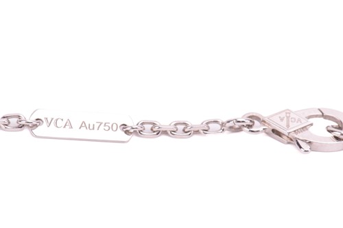 Lot 200 - Van Cleef & Arpels - a mother-of-pearl 'Magic...