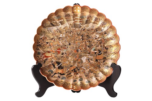 Lot 69 - A large Japanese Satsuma pottery petal-edged...