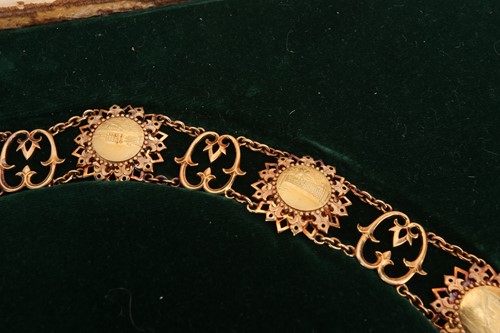 Lot 321 - The Qatar state collar of Independence, made...