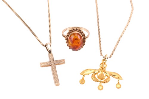Lot 12 - A bee pendant, after the ancient minoan design,...