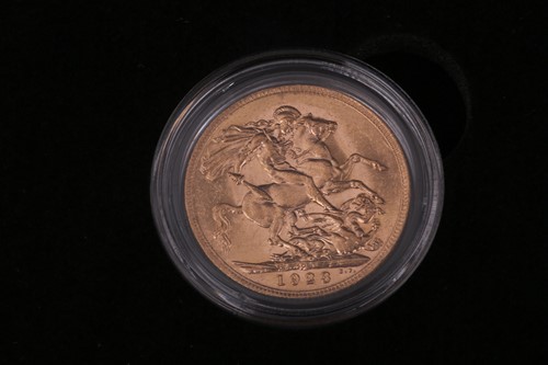Lot 206 - A King George V Gold Sovereign Collection...