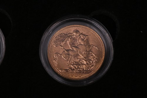 Lot 206 - A King George V Gold Sovereign Collection...