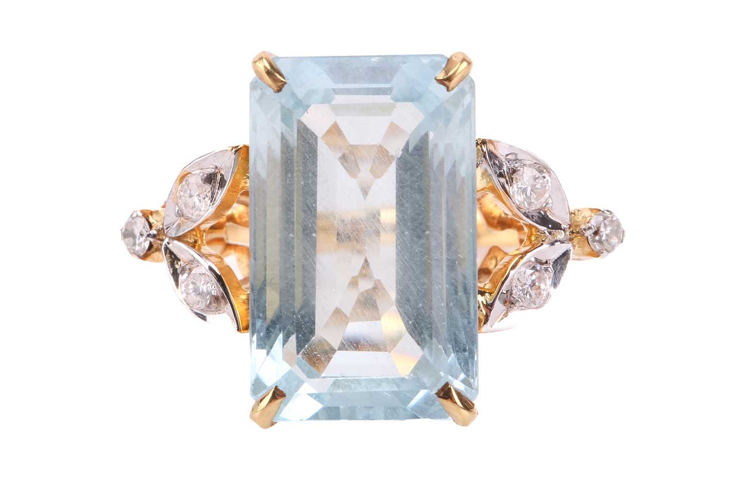 Lot 50 - An aquamarine and diamond ring, featuring a...
