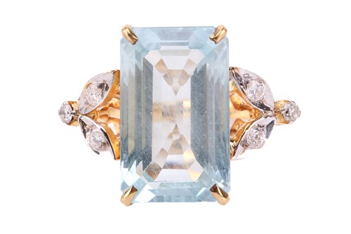 Lot 50 - An aquamarine and diamond ring, featuring a...