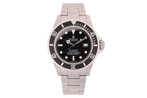 Lot 379 - A Rolex Sea-Dweller 4000 Oyster perpetual date...