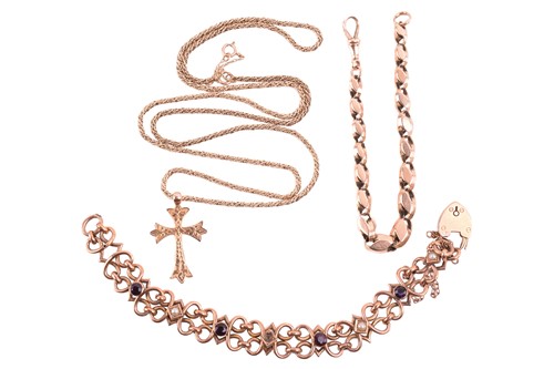 Lot 161 - A collection of jewellery including a late...