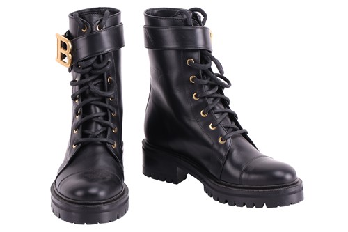 Lot 367 - Balmain - a pair of Ranger Romy ankle boots in...