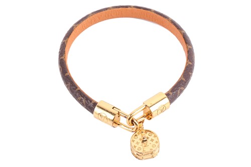 Lot 91 - Louis Vuitton - a 'Tribute' bracelet,...