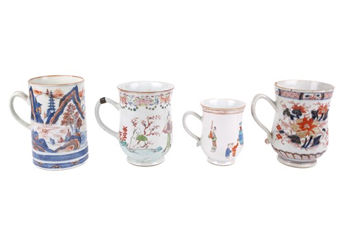 Lot 129 - A Chinese "Imari" porcelain quart tankard,...