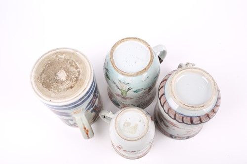 Lot 129 - A Chinese "Imari" porcelain quart tankard,...