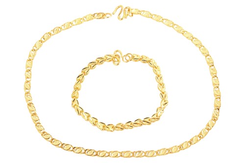 Lot 64 - A fancy link necklace and a bracelet; the...