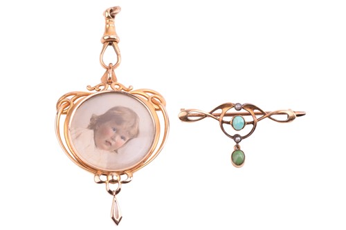 Lot 5 - A bar brooch and locket; the Art Nouveau...