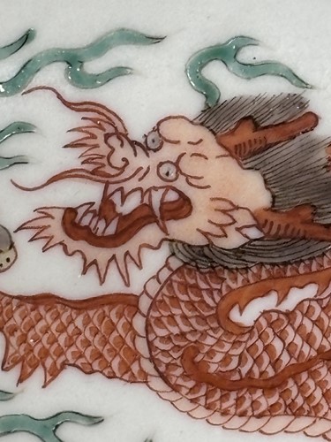 Lot 146 - A matched pair of Chinese "Dragon and Phoenix"...
