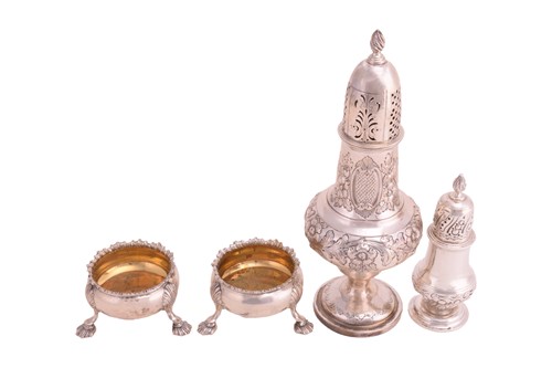 Lot 414 - A matched pair of George III silver salts with...