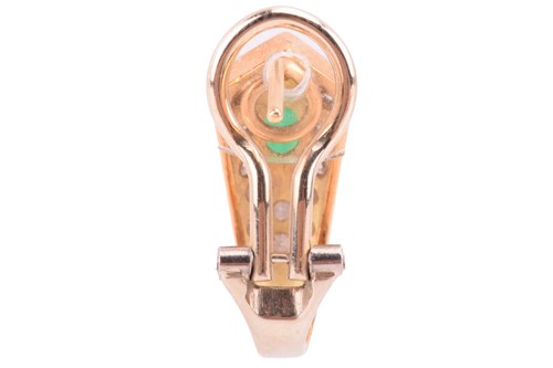 Lot 42 - An emerald and diamond pendant on chain and a...