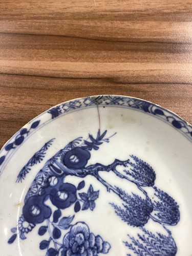 Lot 121 - A small study collection of Chinese porcelain...