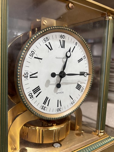 Lot 229 - A Jaeger LeCoultre Atmos clock, the glass and...