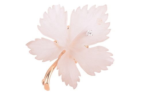 Lot 2 - A carved quartz maple leaf brooch, the...