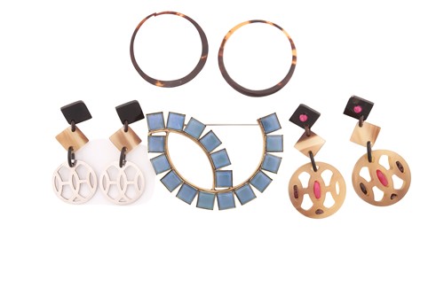 Lot 77 - Two pairs of Hermès 'Hava' pendant earrings, a...