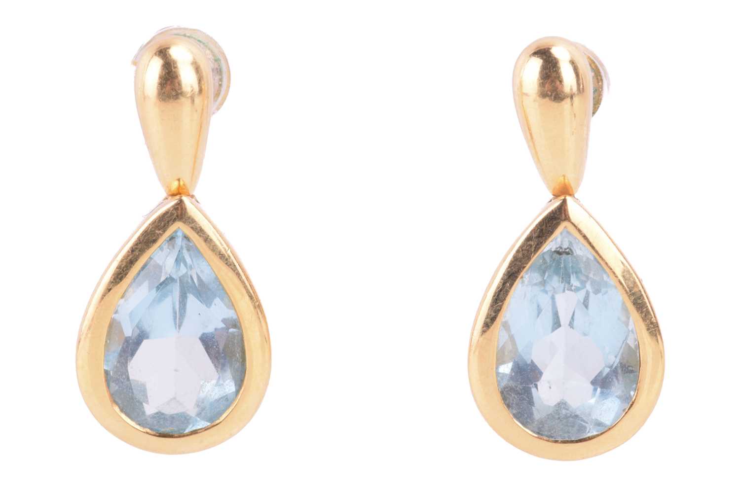 Lot 26 - A pair of sky blue topaz drop earrings in 18ct...