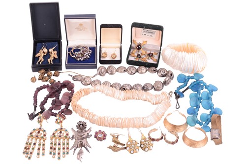 Lot 227 - A collection of costume jewellery; including...