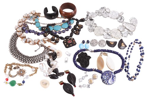 Lot 18 - A collection of silver and branded costume...