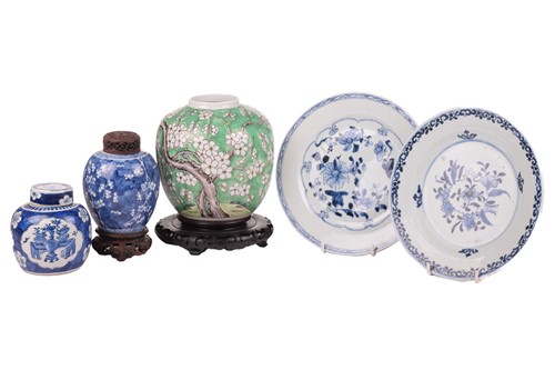 Lot 114 - A pair of Chinese blue and white porcelain...