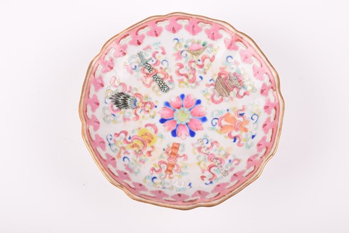Lot 126 - A Chinese Famille Rose porcelain lobed and...