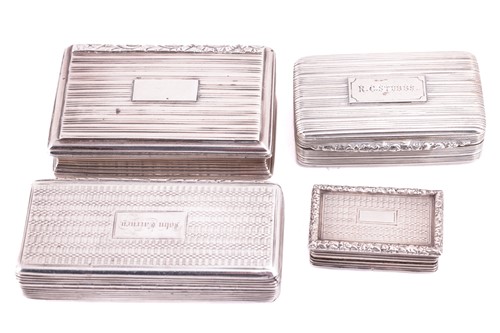 Lot 218 - An Early 19th century silver vinaigrette and...