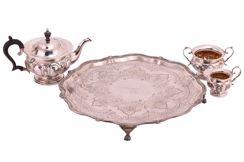 Lot 201 - An Edwardian three-piece silver tea service...