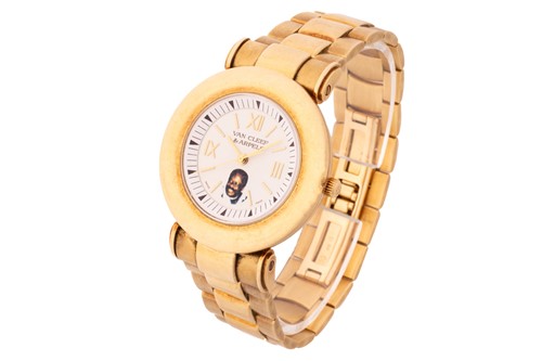 Lot 224 - A Van Cleef & Arpels 18ct 'Roma' Mechanical...