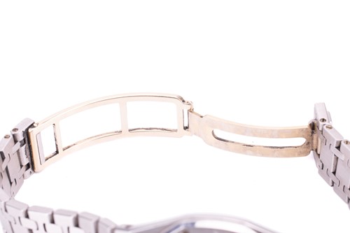 Lot 238 - An exceptionally rare Platinum Audemars Piguet...