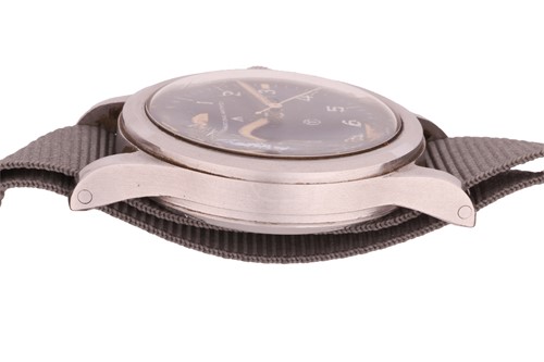 Lot 237 - An IWC Mark XI British Military Issue...