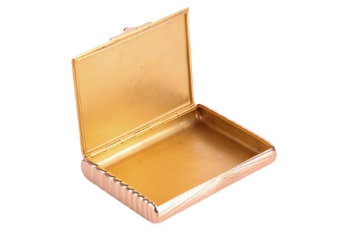 Lot 213 - An early twentieth-century Russian cigarette...