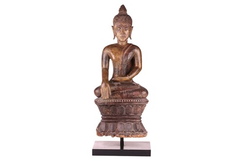 Lot 54 - A Siamese carved and giltwood, seated Buddha...