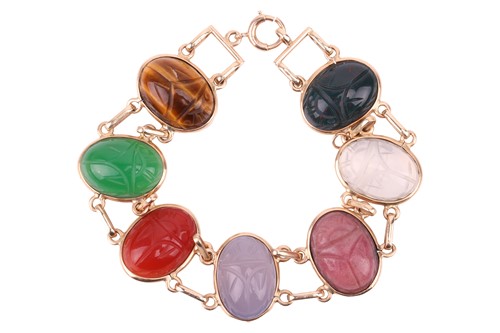 Lot 25 - A scarab link bracelet set with...