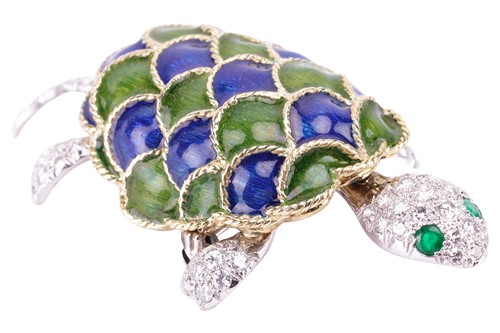 Lot 48 - A diamond and enamel tortoise brooch with...