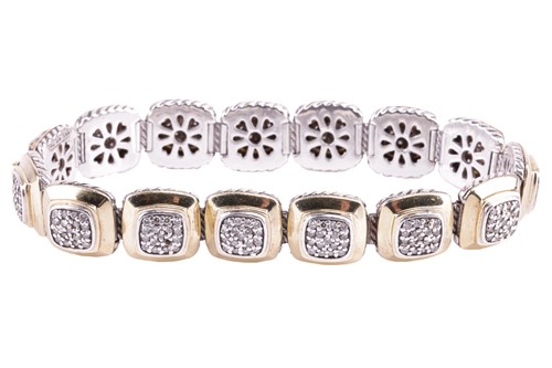 Lot 28 - A cushion-shaped link diamond set bracelet, in...