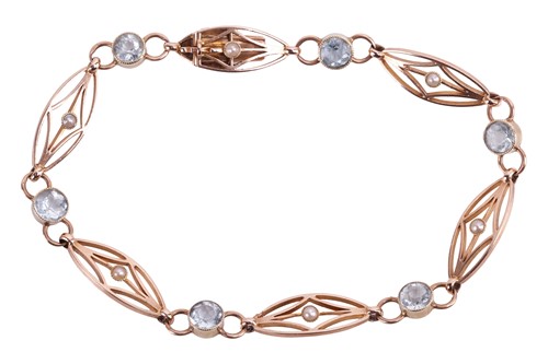 Lot 27 - An Edwardian aquamarine and seed pearl...
