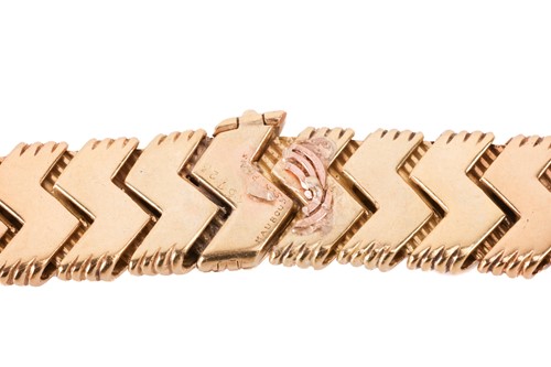 Lot 96 - Georges Lenfant for Mauboussin - a diamond-set...