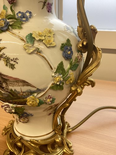 Lot 162 - A pair of 18th-century style Meissen porcelain...