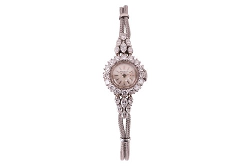 Lot 239 - A Patek Philippe 3289 diamond set lady's...
