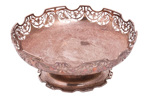 Lot 271 - A circular silver pedestal fruit stand,...