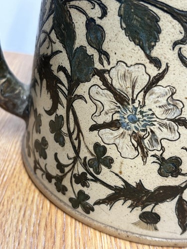 Lot 32 - A large late 19th-century Martin Brothers...
