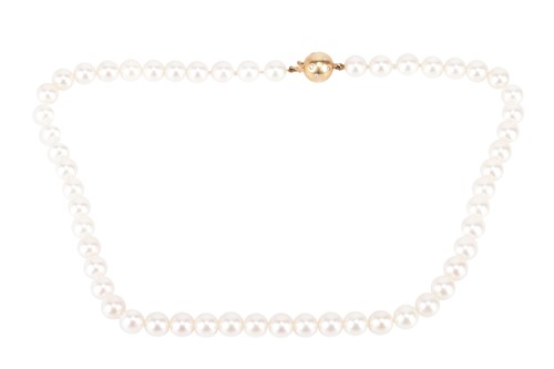 Lot 29 - A cultured pearl necklace with diamond-set...