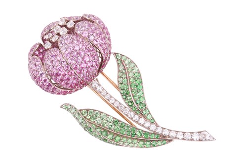 Lot 96 - A gem-set brooch of tulip form, flowerhead...