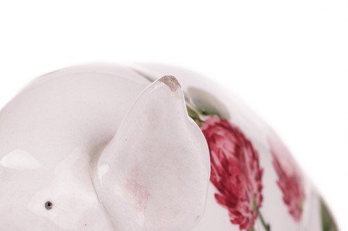 Lot 73 - A pair of Wemyss pigs, with cabbage rose...