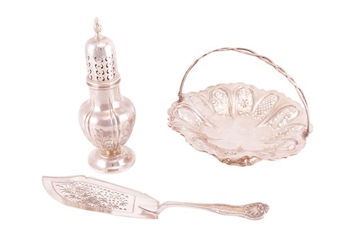 Lot 250 - A large Edwardian sugar caster by Walker &...
