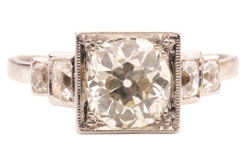 Lot 115 - An Art Deco old-cut diamond dress ring,...