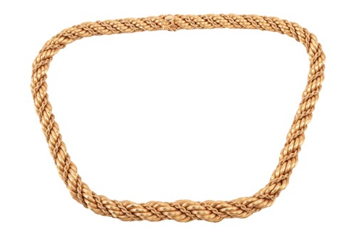 Lot 81 - A yellow metal necklace, of twisted rope form,...
